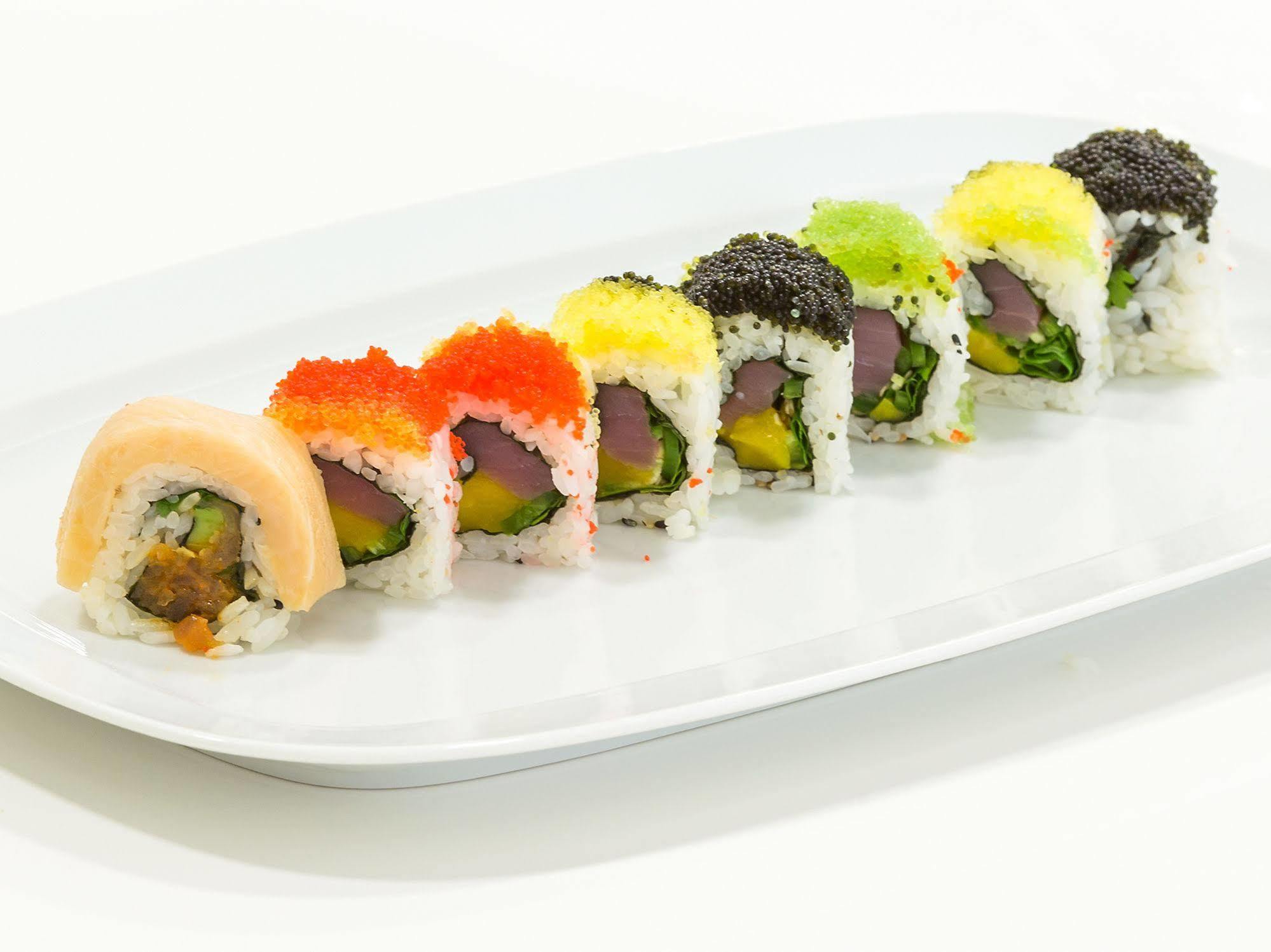 Merchants Crown Suites And Spa Praga Exterior foto A sushi roll